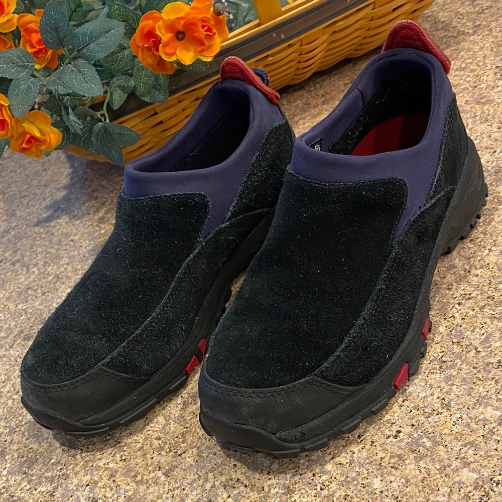 L.L. Bean Suede Slip On Winter Insulated Shoes Size 7.5
